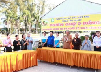 Đức Hoà: Chùa Tân Phước Tổ Chức Hội Chợ 0 Đồng “San Sẻ Yêu Thương”