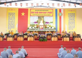 Đại giới đàn Đạt Pháp chính thức khảo hạch giới tử